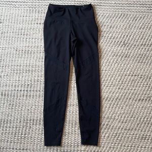 High Waisted Mesh Inset Leggings